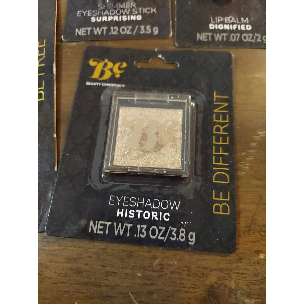 Brand new Be essentials Make up lot‎